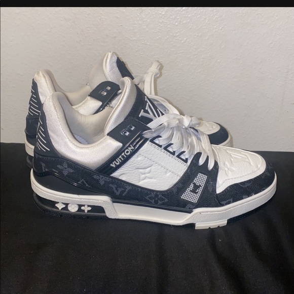 Louis Vuitton Trainer Sneakers, Size 8, worn once - Picture 1 of 4